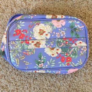 Yumi Kim make up bag